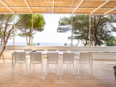 LiFunni, Stunning villa, Pool, Sea access, 14p