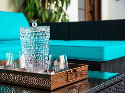 LUXURY 4 BDR HIGH-TECH HOUSE IN PERFECT LOCATION