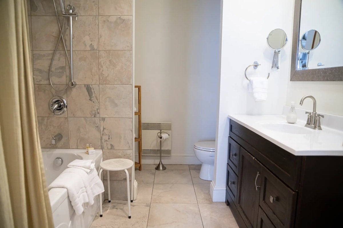 Royal Dalhousie – Le Frontenac gallery image 3