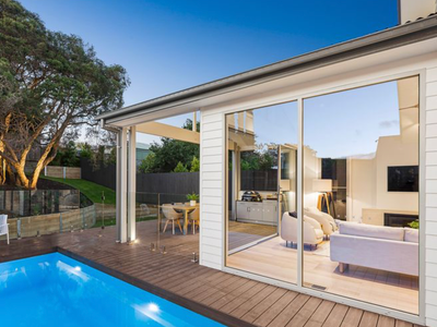 Sorrento Luxe | Resort Style Luxury in Sorrento