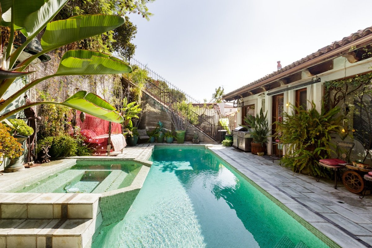 Sky Villa & Infinity Ocean-City Views Pool & Spa Elevator gallery image 3