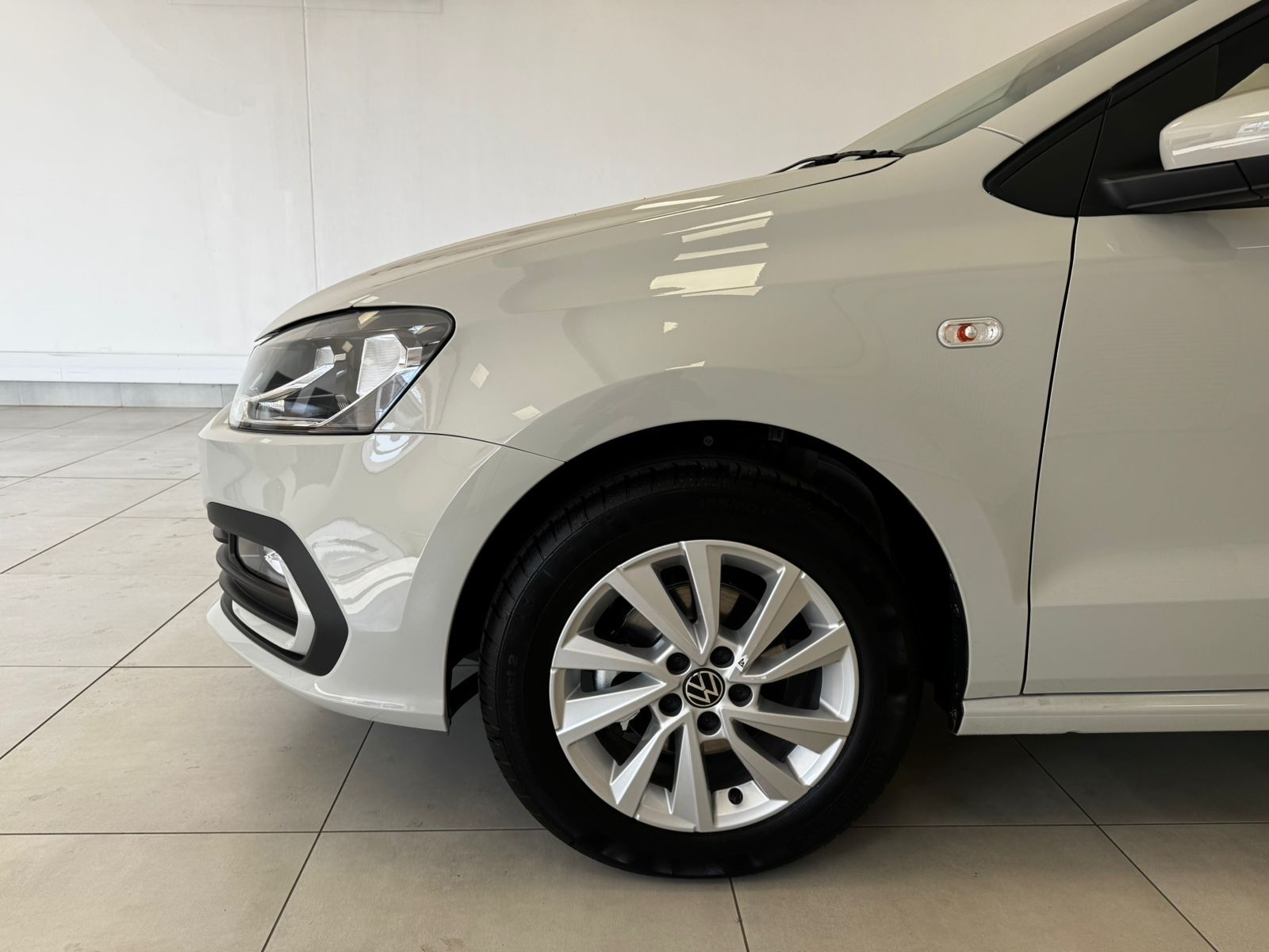Used car gallery