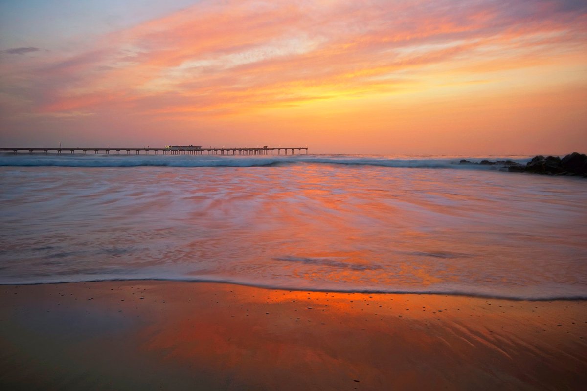 Views! Fabulous Family Escape Steps to Surf & Sand