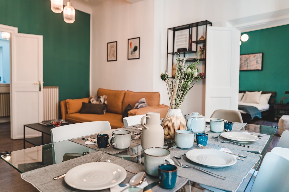 Cosy Colosseum gallery image 4