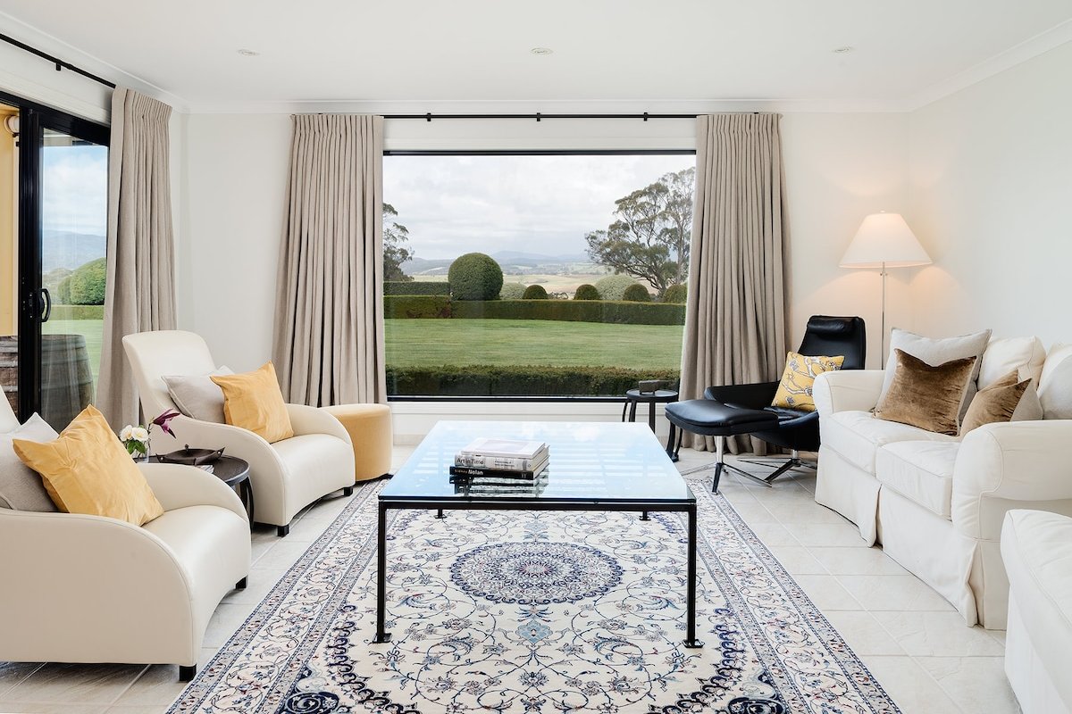 Relbia Retreat – Luxury Estate mins to Launceston gallery image 4