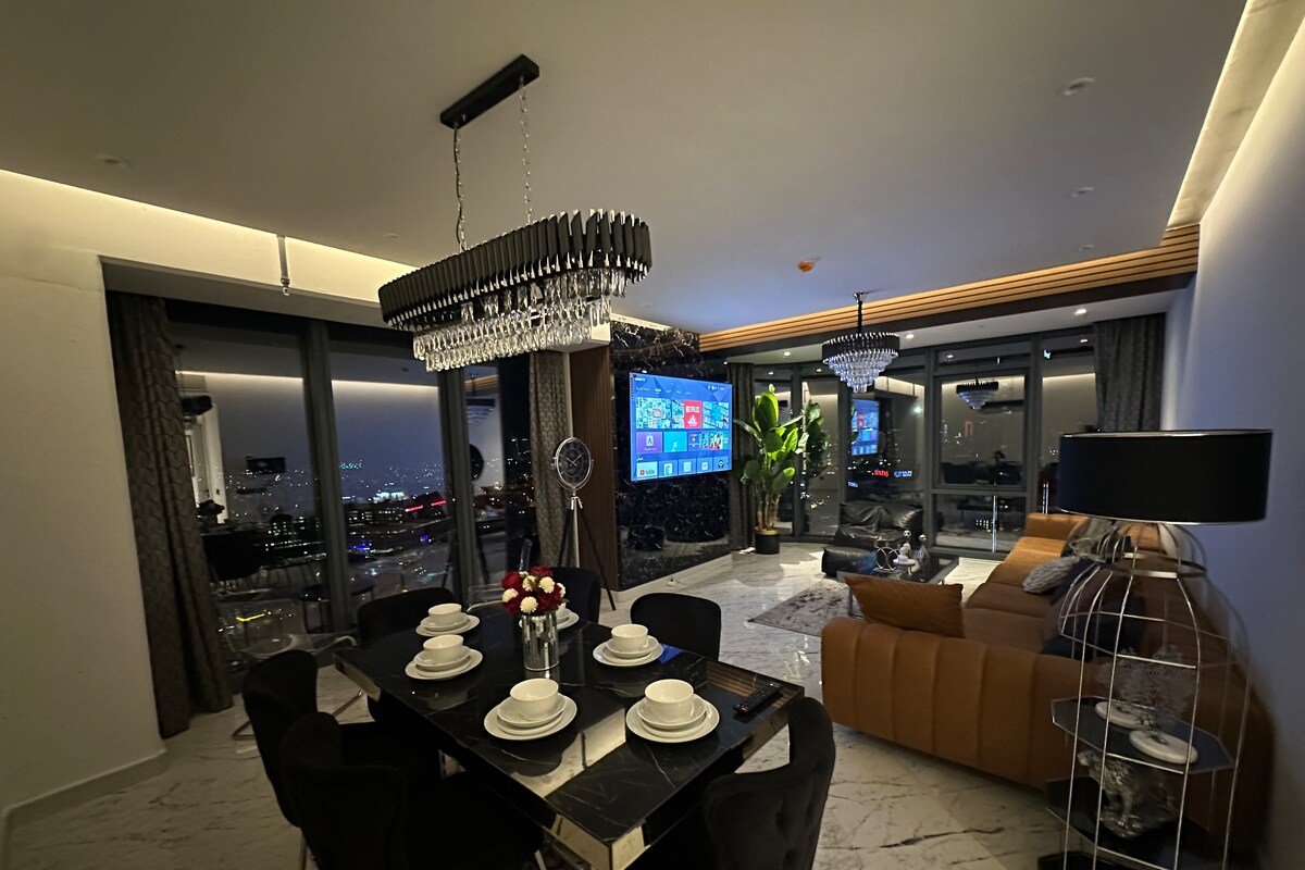Most lavish apt 40+ Floor skyviwe ist #90 gallery image 4