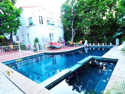 Beverly Hills Celebrity Home 1