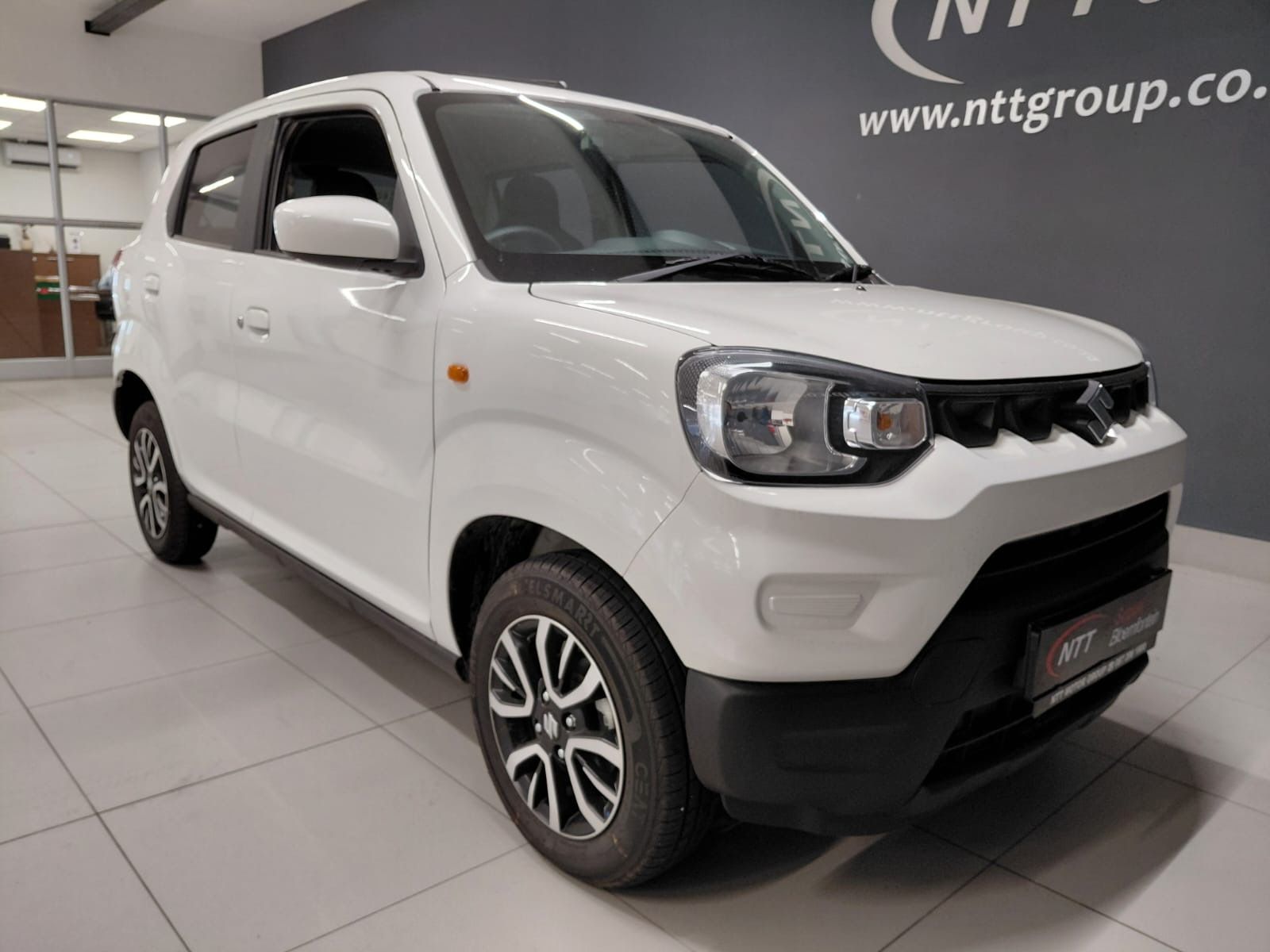 SUZUKI S-PRESSO 1.0 GL+ AMT for Sale in South Africa