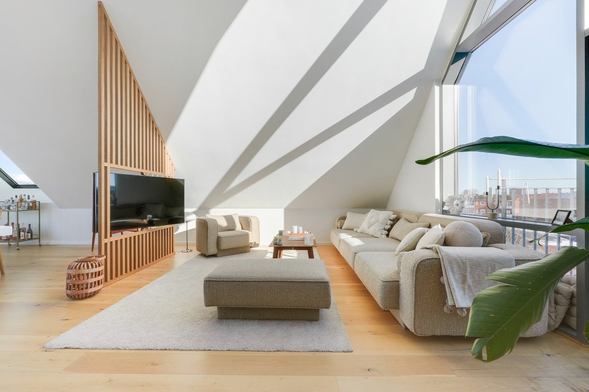 Penthouse with stunning view gallery image 5