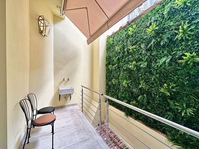 Zanobi Suite W/Private Patio Wi-Fi A/C 4BRs