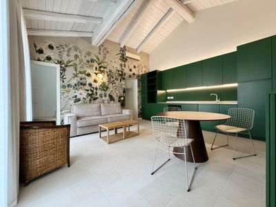 Trilocale di design con terrazze