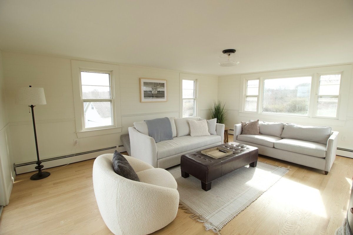 Windjammer | Luxury 5BR w/ AC gallery image 3