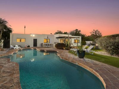 Luxe Oasis with Camelback View and Heated Pool
