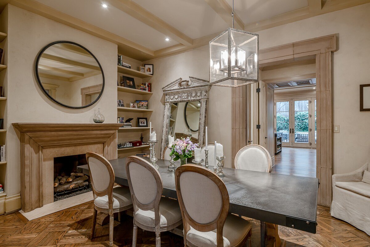 Ambassador life in Kalorama with a Patio & Parking gallery image 4