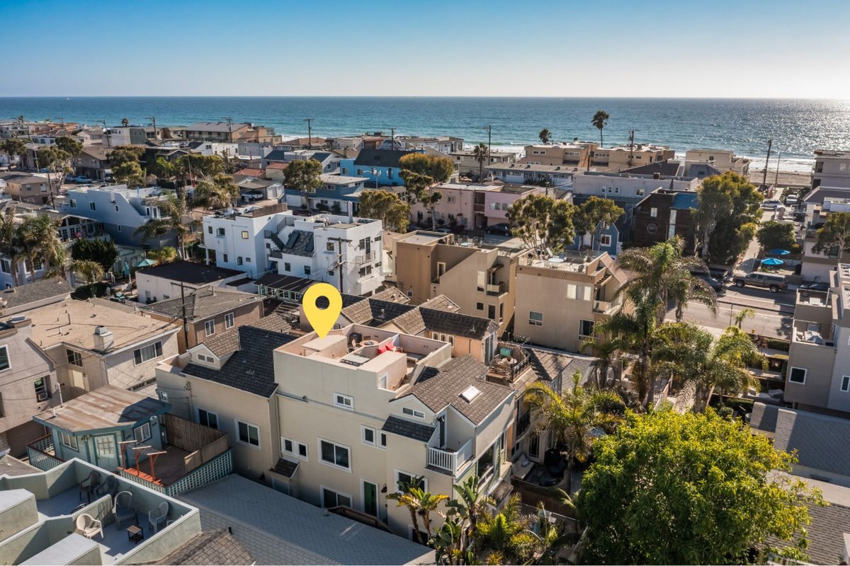 Paradise Combo on Ostend Ct.