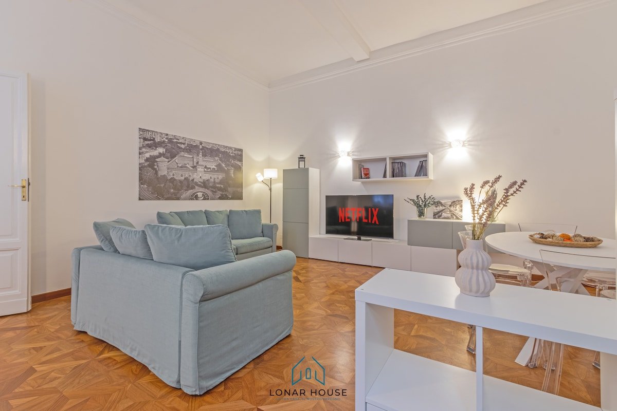 [BRERA-DUOMO] Prestige House “Residenza Orso” gallery image 2