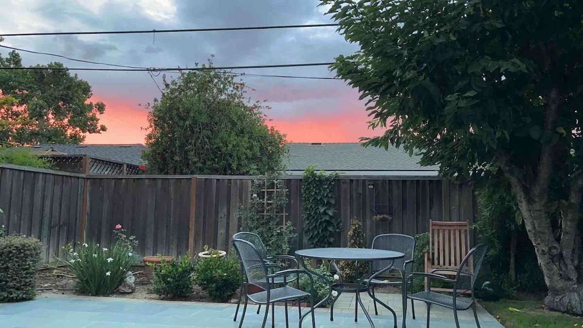 Luxury Modern Spacious House With A Piano gallery image 4