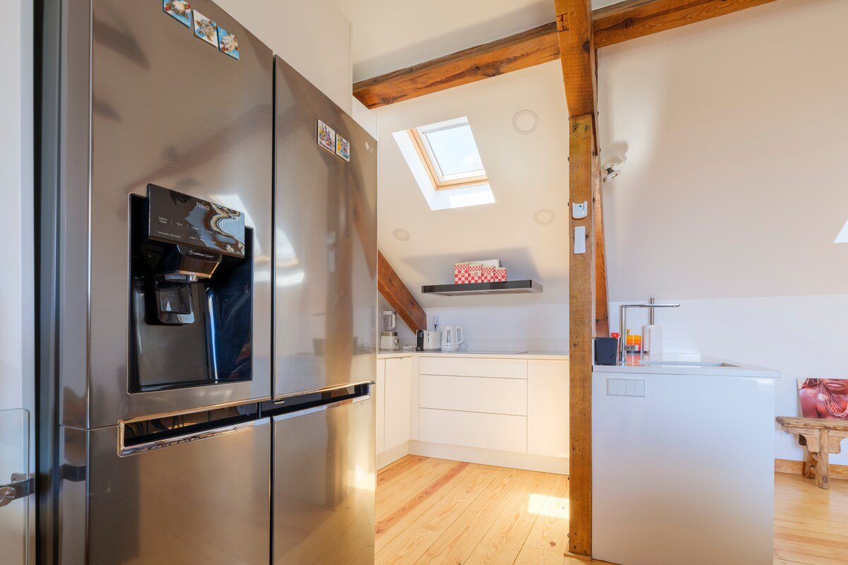 Terrace Apart With View/AC /4 Bedroom+4 Baths gallery image 5