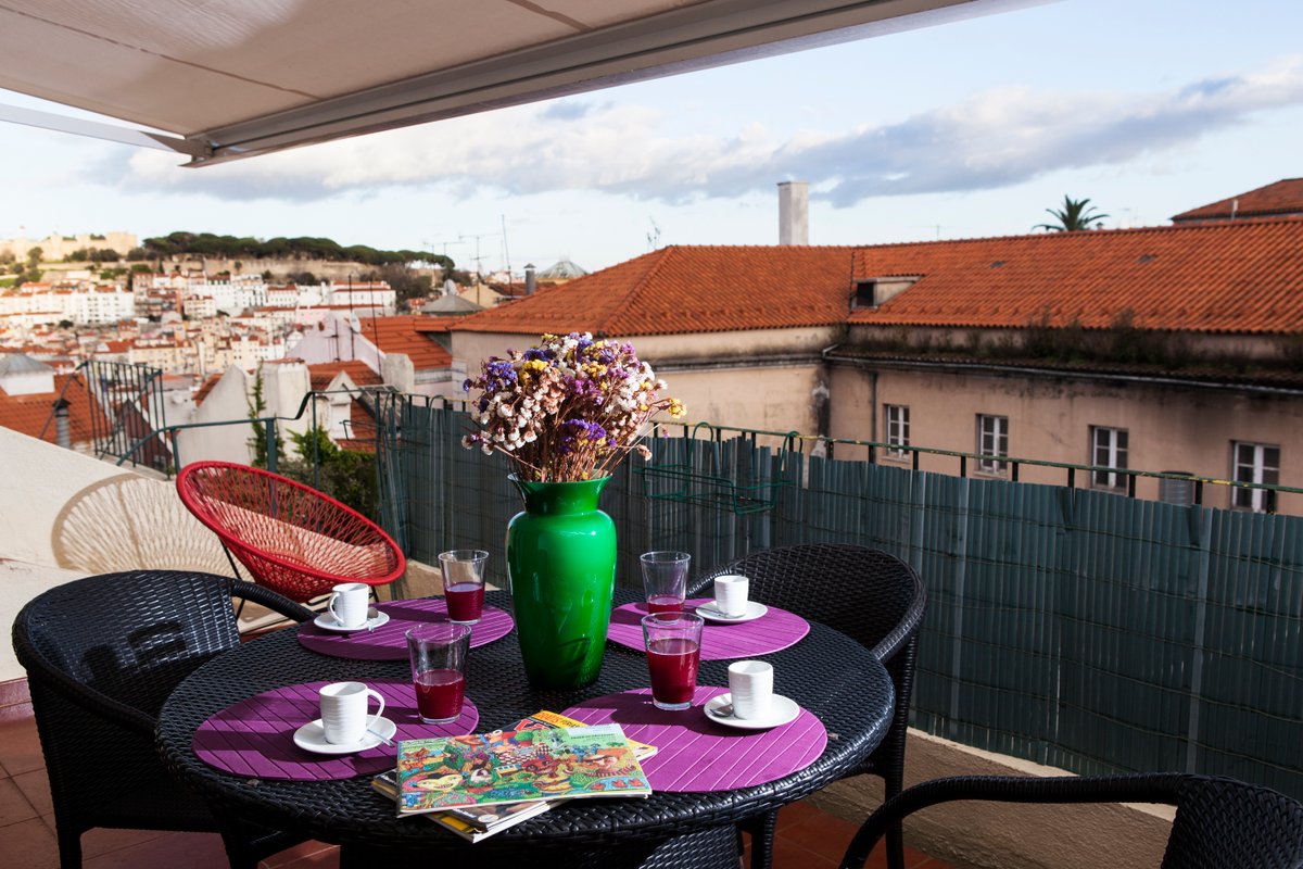 Terrace view to the Castle in Chiado