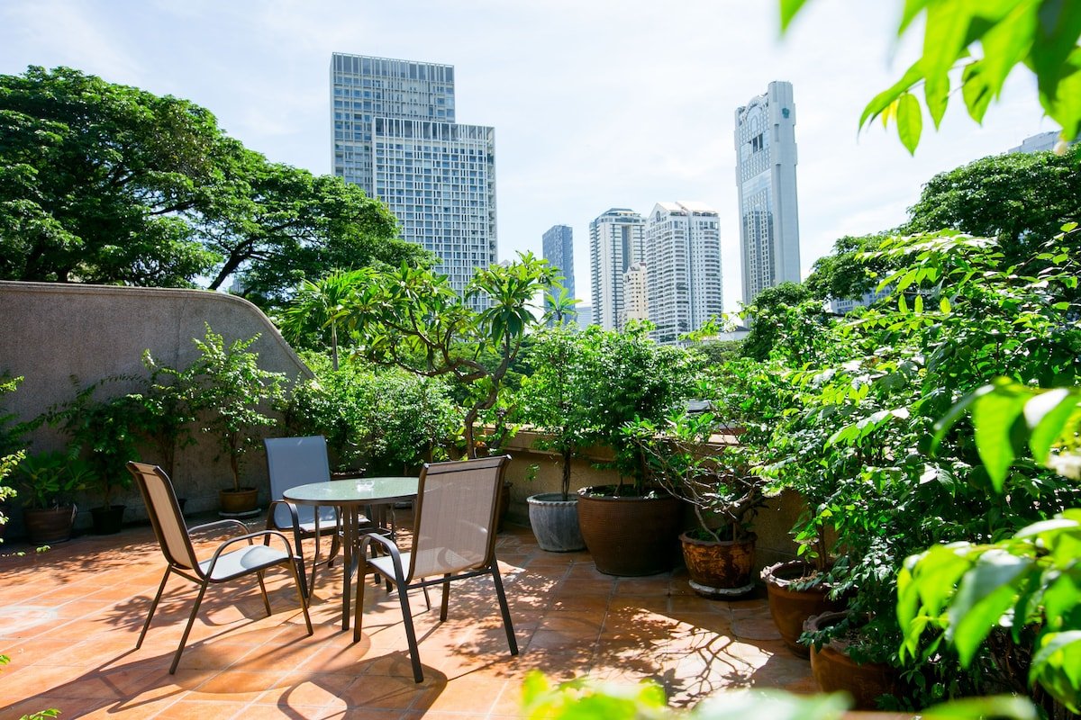 FreeAirportTransfer to Picturesque Central House gallery image 5