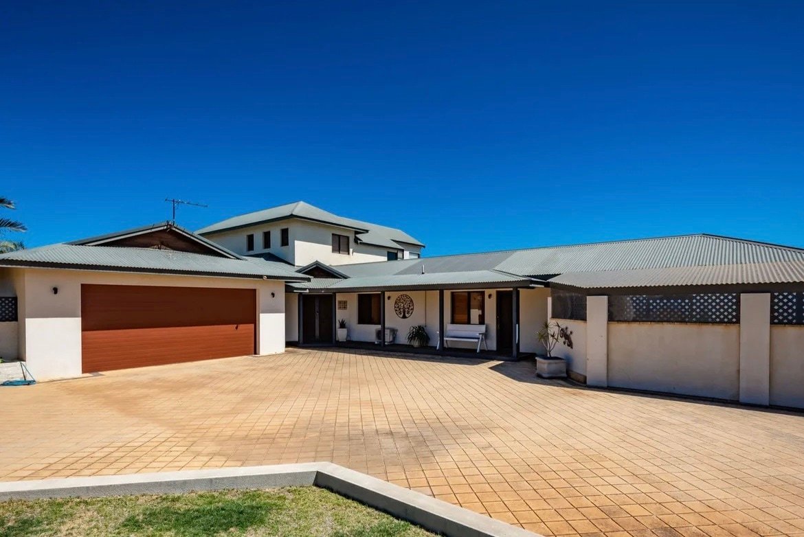 Red Bluff Coastal Retreat gallery image 4