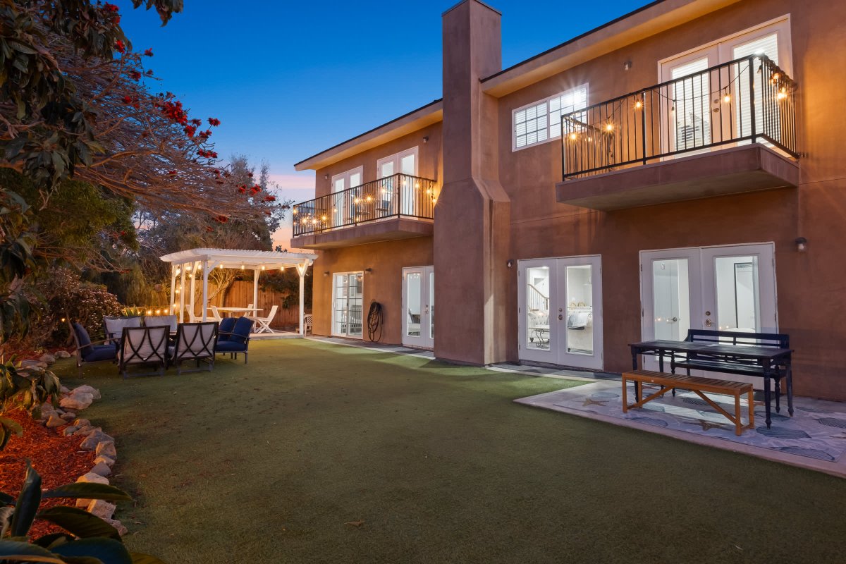 7 BR Canyon Views Hot Tub Pool Table Location