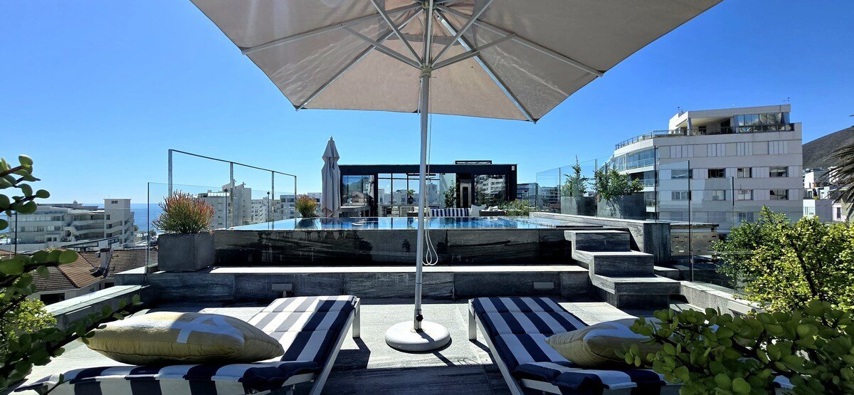 Penthouse Villa in Bantry Bay, Cape Town. gallery image 5