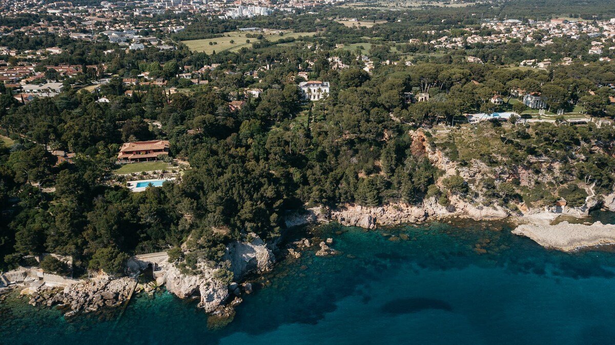 Rocabella La Folie gallery image 2