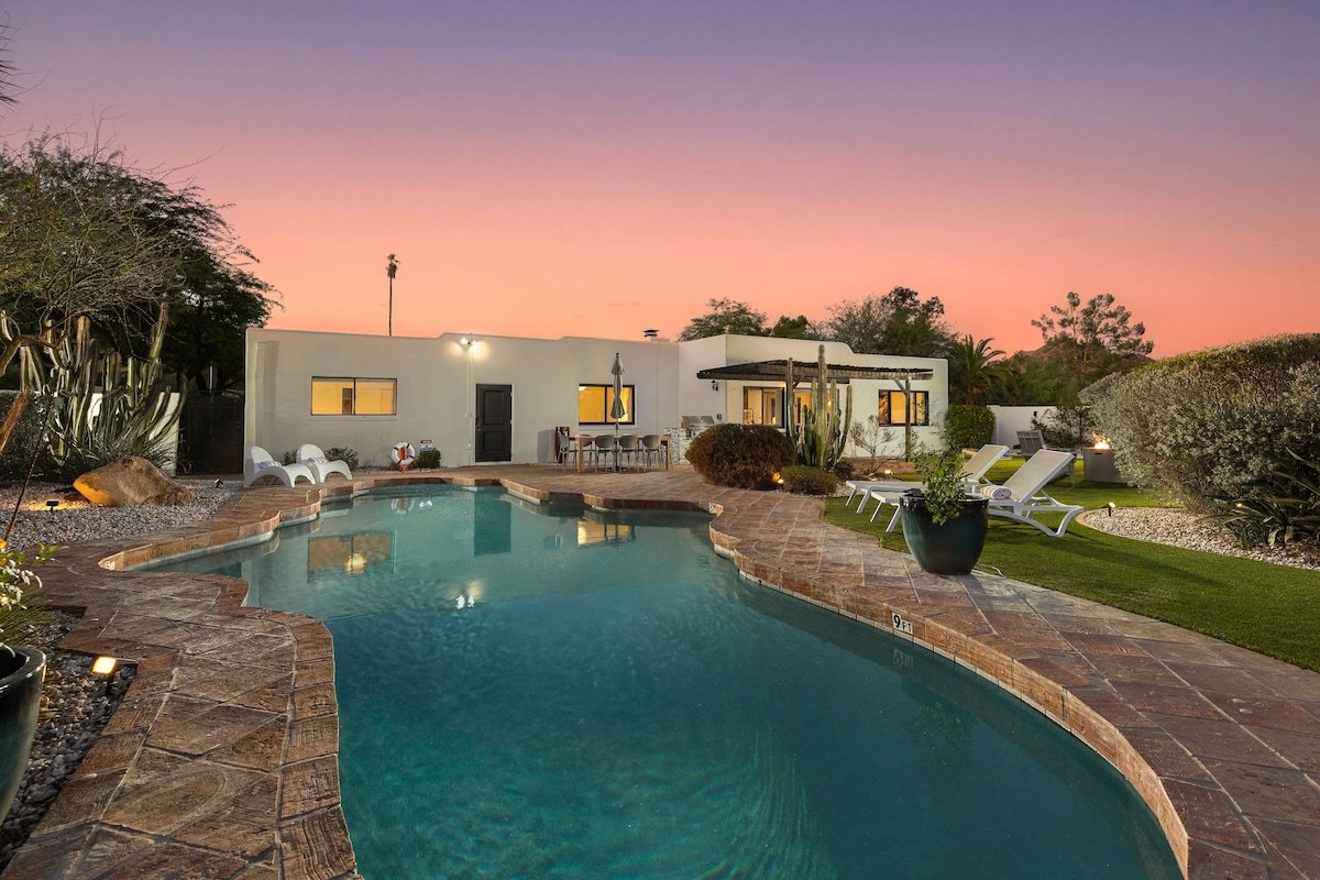 Luxe Oasis with Camelback View and Heated Pool
