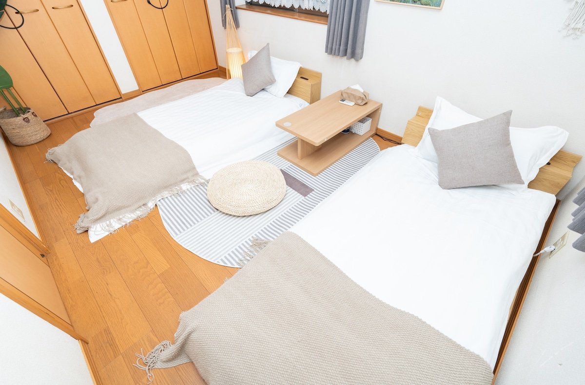 Shinjuku Area,Sunlit Retreat Home gallery image 5