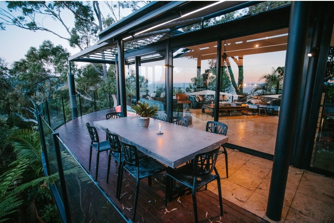 Little Cove Tree House gallery image 2