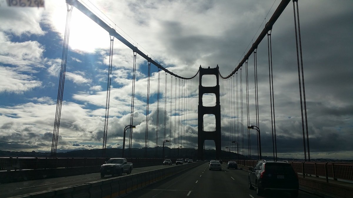 (FREE EV. Charger) Beautiful Home 4 Bd. 2 Ba. SF. gallery image 5