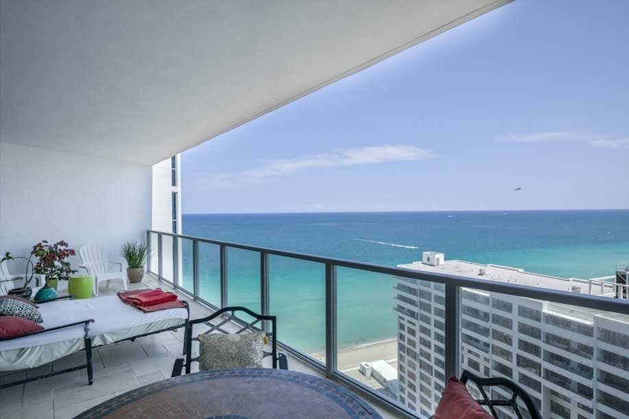 Luxury Condo Ocean View Paradise gallery image 2