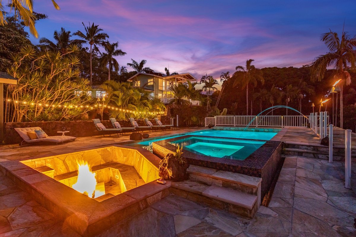 Original Kona Beach Boys 9.5 Acre Hawaiian Estate gallery image 3