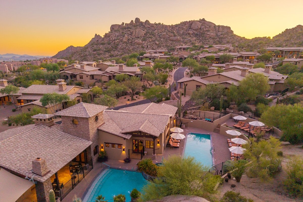 Desert Luxury @ The Rocks | Pool, Spa, Troon Golf