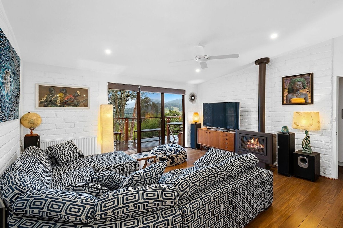 Mud Brick Escape with a View gallery image 5