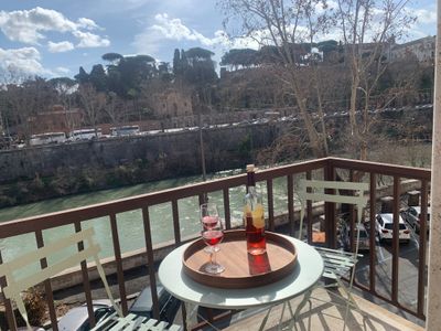 Domus Trastevere sul Tevere, Rome