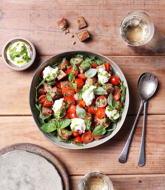 Photo of Spring Panzanella Salad
