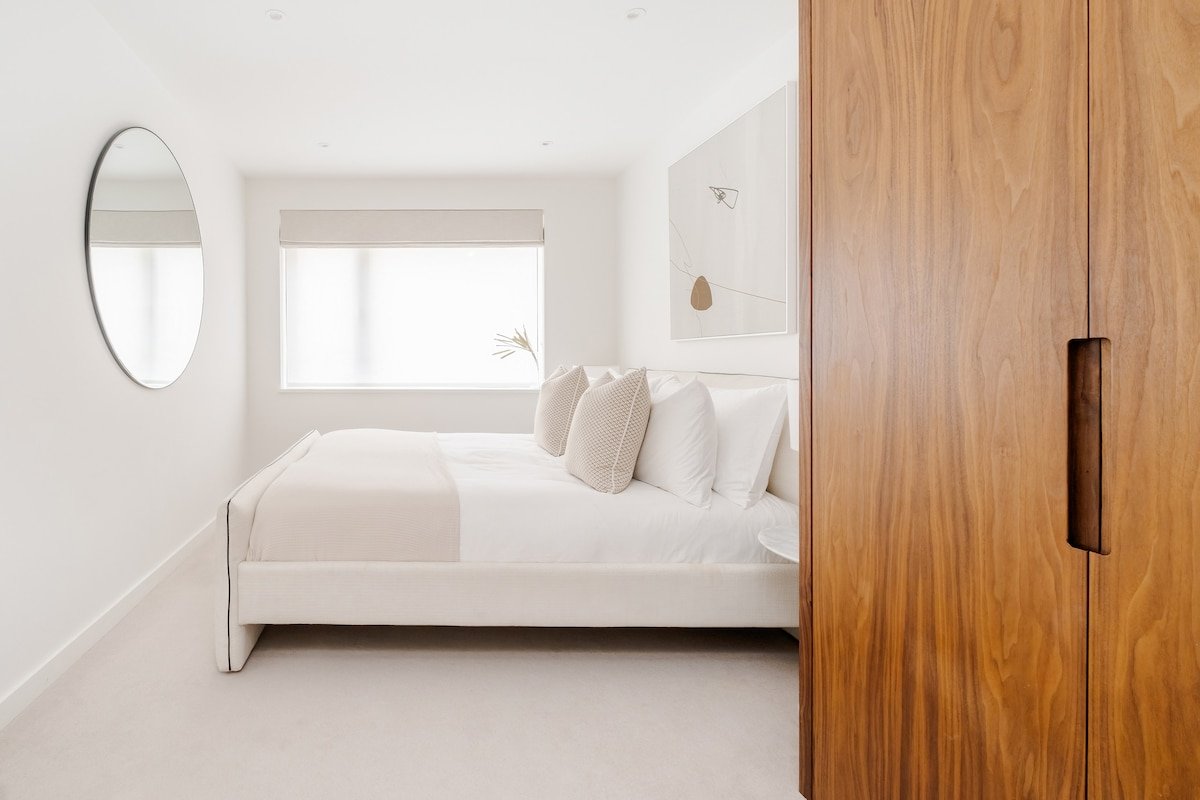 Luxury Mayfair Townhouse near Buckingham Palace gallery image 4