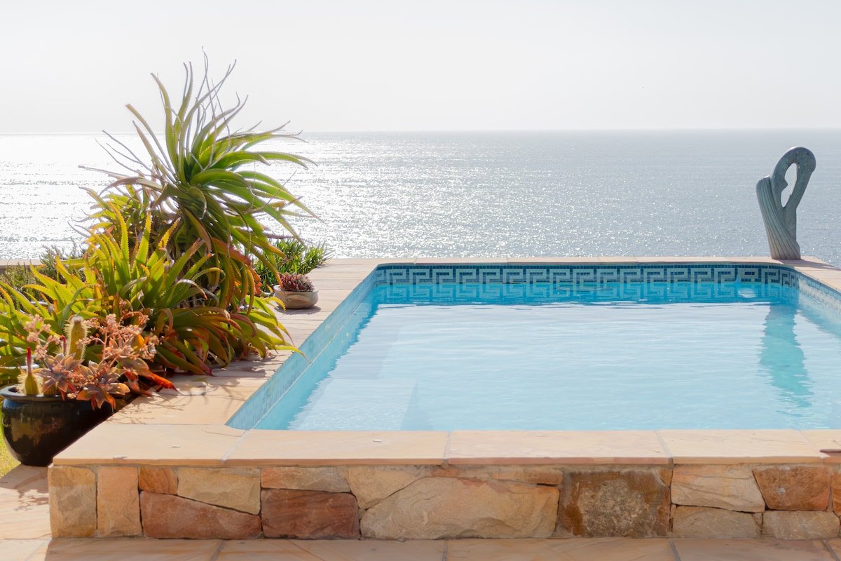 Oasis Apartment at Ocean View House, Camps Bay gallery image 2