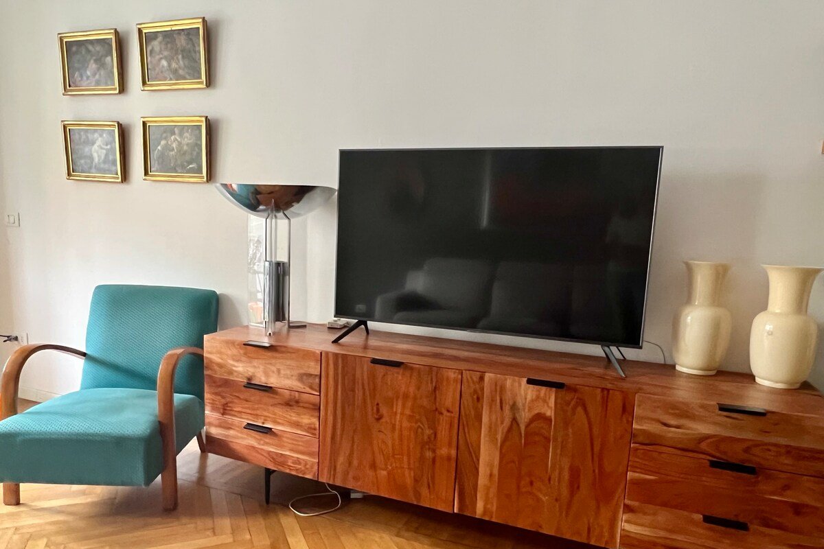 Conca dei Navigli apartment gallery image 5