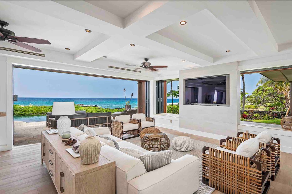 Luxury Oceanfront Estate