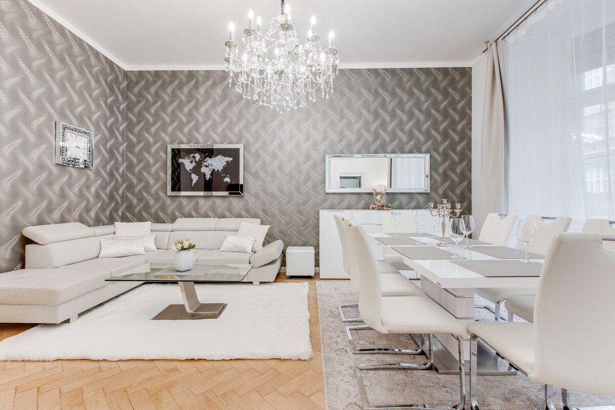 Luxury Riverside Apartment in the Center of Prague gallery image 5