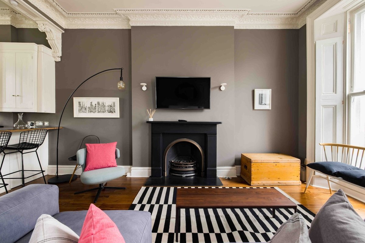 Stunning Notting Hill Apartment Beautiful Crescent gallery image 4