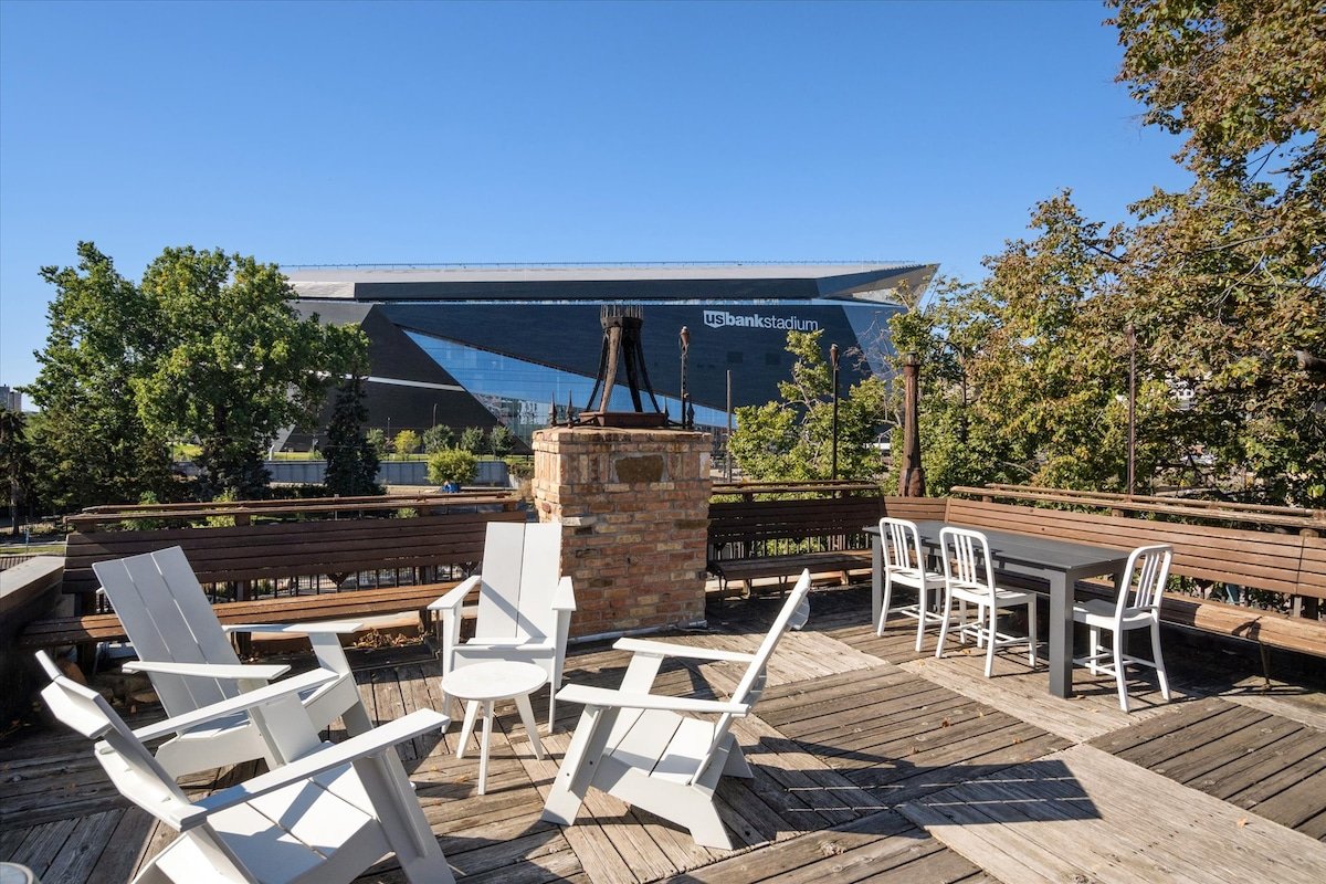 Blacksmith House @ US Bank Stadium | Top 1% Airbnb gallery image 5