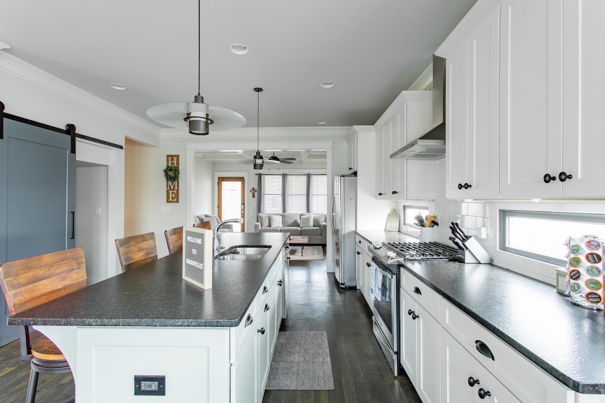 East Nashville Gem <10 minutes to Broadway! gallery image 4