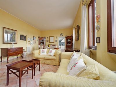 Charming Vatican apartment 150m2 / 1600 sq ft