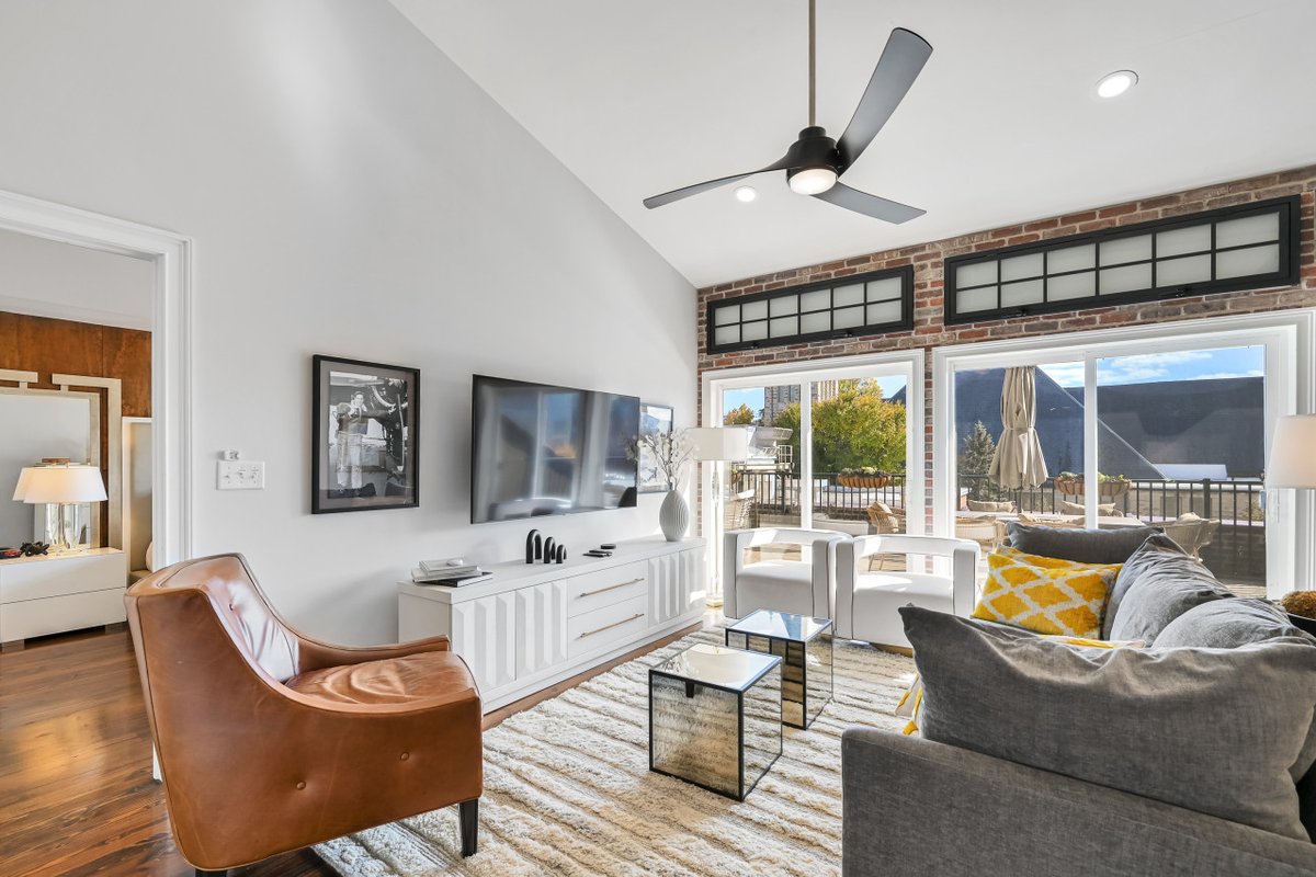 Art Deco Building Condo w/Private 50 ft Terrace