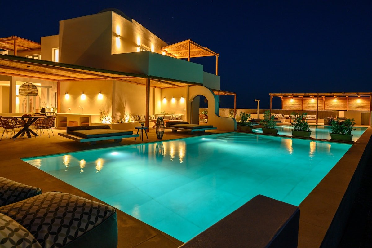 Ambeli Sunset Villas & Suites 2pools & 2hot tub gallery image 2