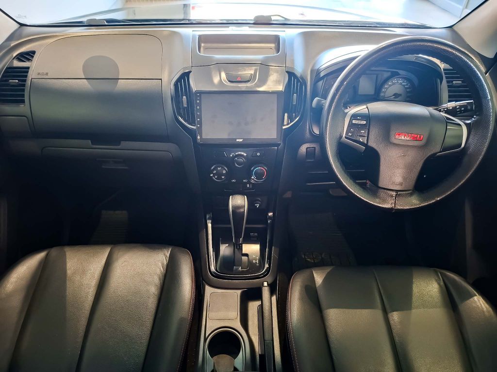 Used car gallery